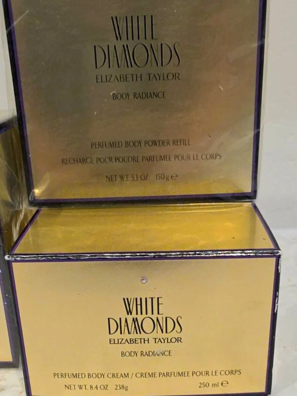 Elizabeth Taylor White Diamonds Body Radiance Set 3 Pc Body Cream & 2 Powder NIB